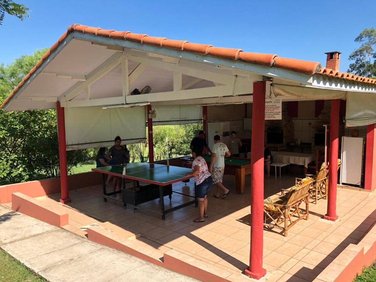 Pousada Dois Irmaos Tatui Bagian luar foto