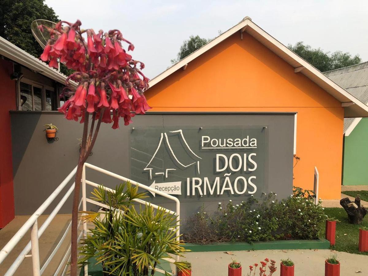 Pousada Dois Irmaos Tatui Bagian luar foto